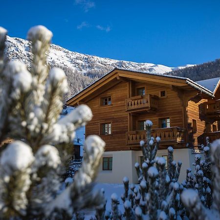 Les Fleurs Bleues Aparthotel Livigno Ngoại thất bức ảnh