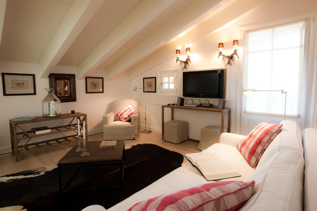 Les Fleurs Bleues Aparthotel Livigno Phòng bức ảnh