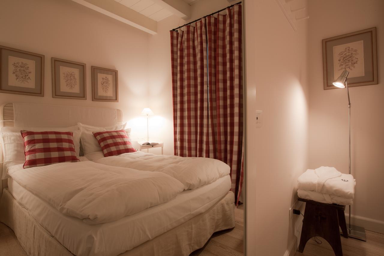 Les Fleurs Bleues Aparthotel Livigno Phòng bức ảnh