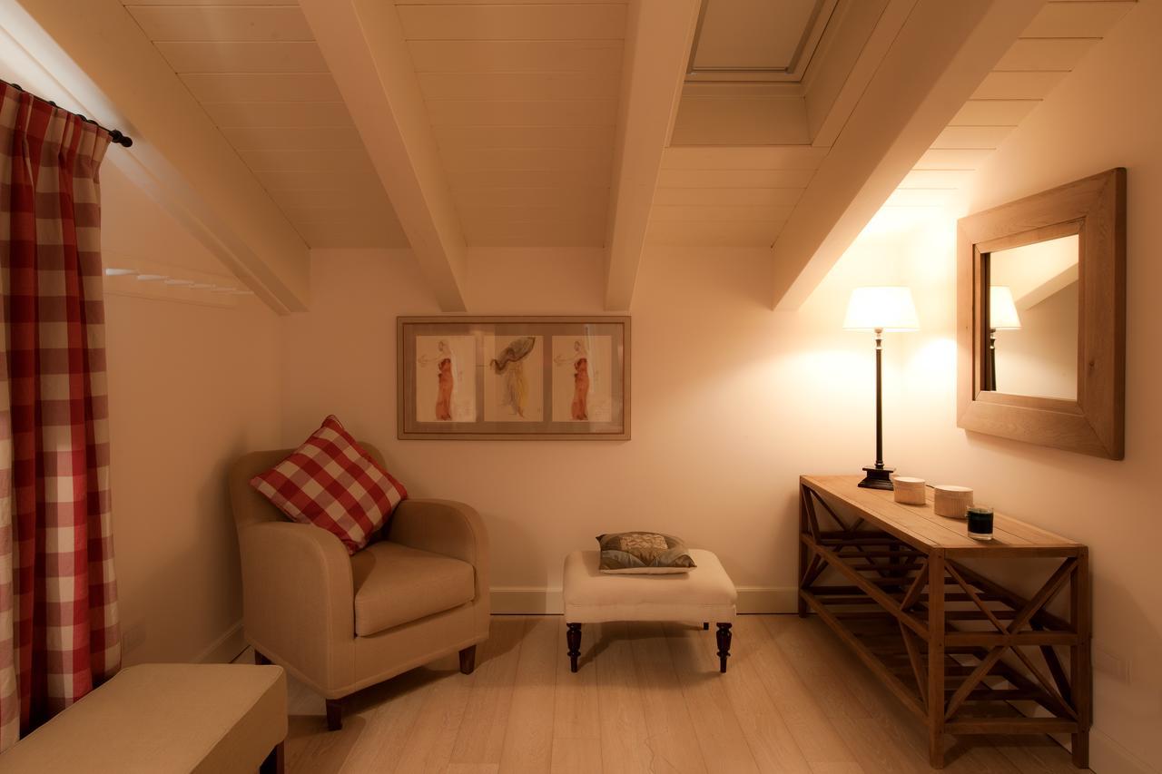 Les Fleurs Bleues Aparthotel Livigno Phòng bức ảnh