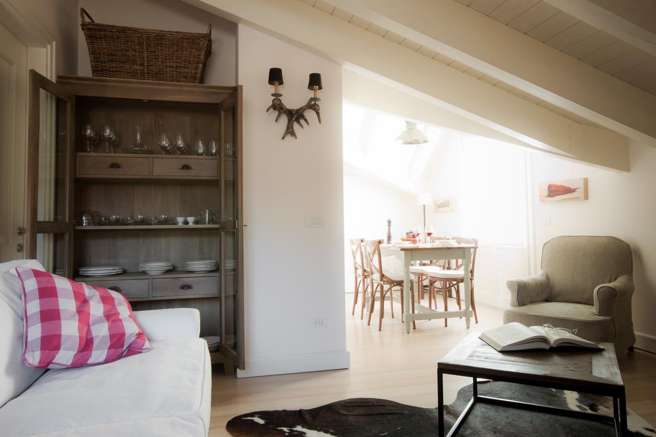 Les Fleurs Bleues Aparthotel Livigno Phòng bức ảnh