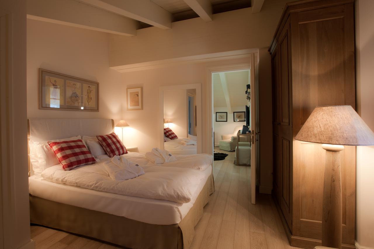 Les Fleurs Bleues Aparthotel Livigno Phòng bức ảnh