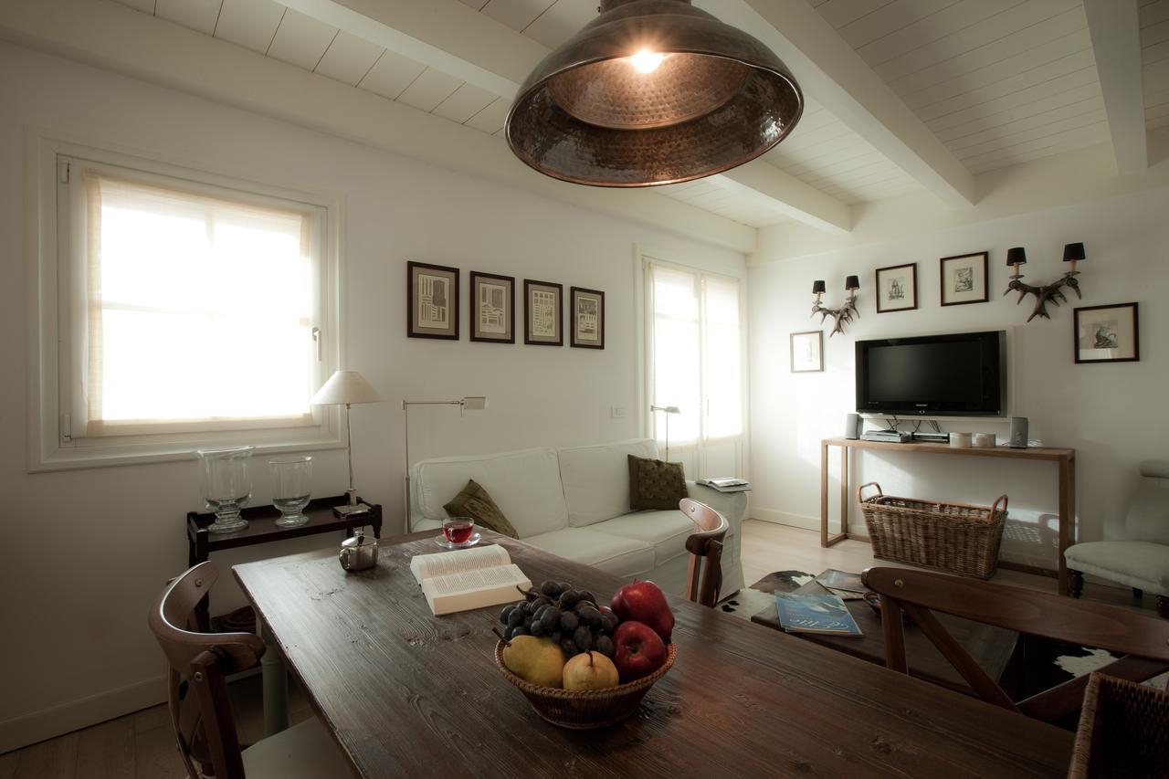 Les Fleurs Bleues Aparthotel Livigno Phòng bức ảnh