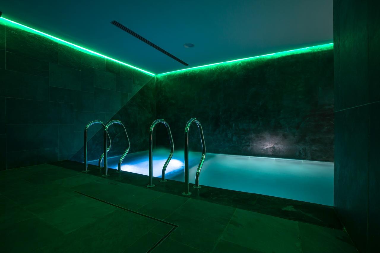 Les Fleurs Bleues Aparthotel Livigno Ngoại thất bức ảnh
